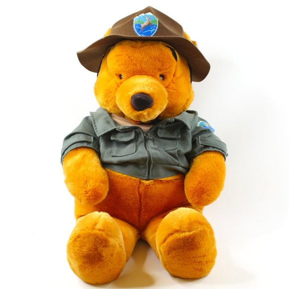 Disneyland Resort Ranger Winnie The Pooh 22